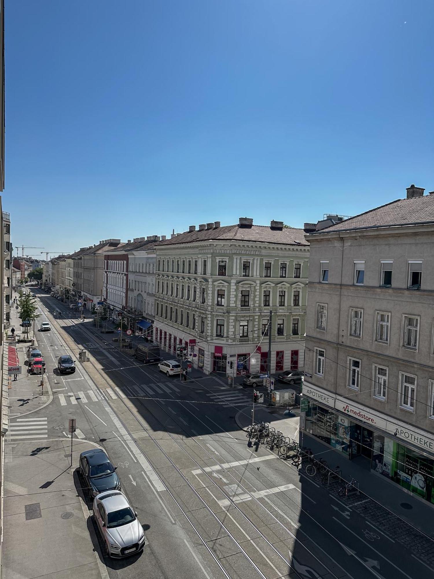 Sunny Side Up Viena