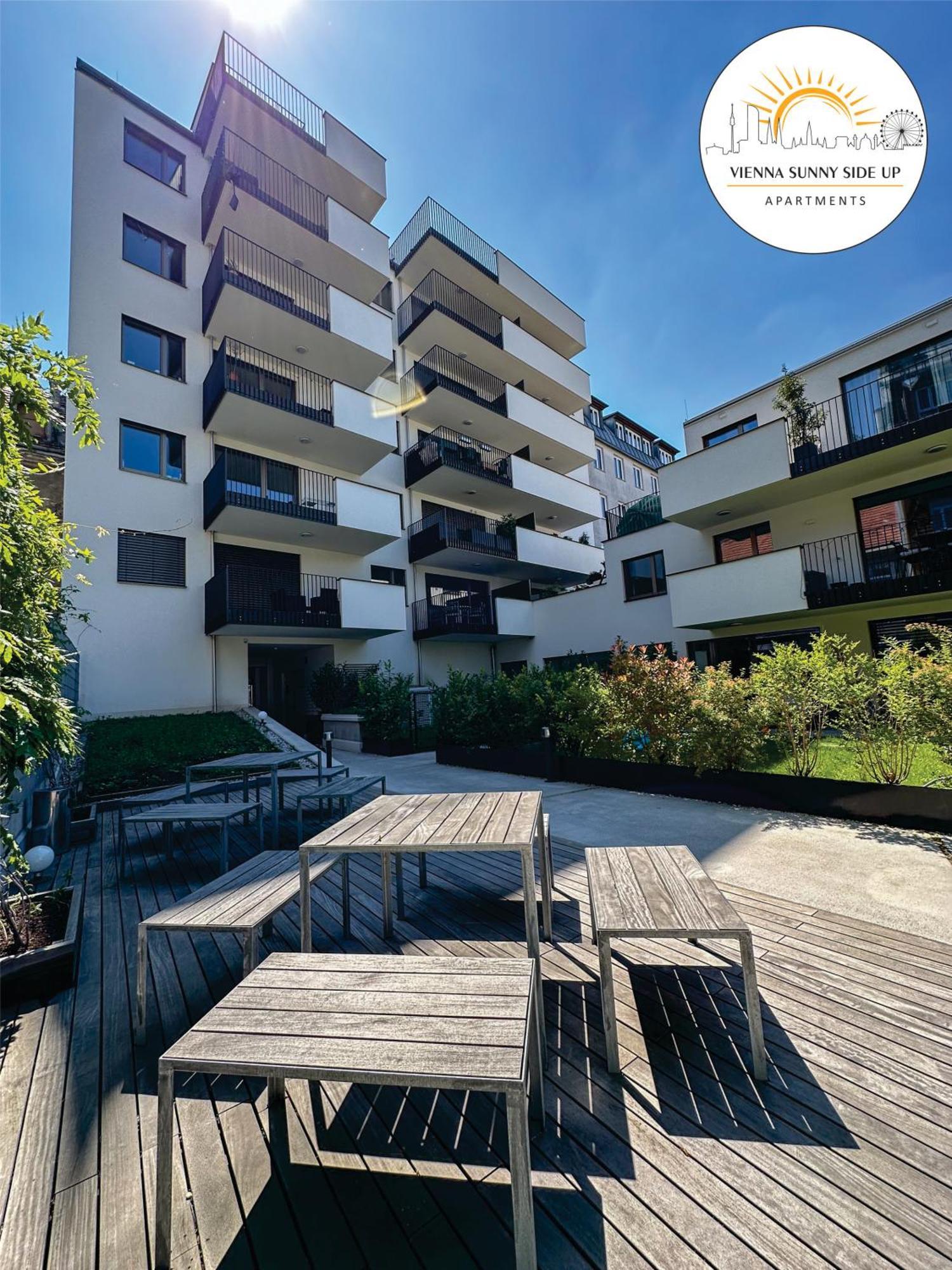 Sunny Side Up Apartament *